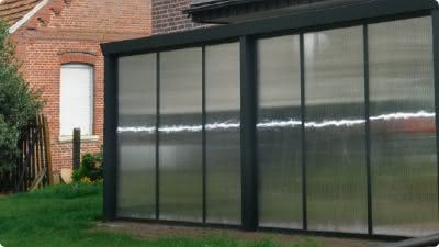 Konfigurator Vorderwand aus Polycarbonat mit Aluprofilen